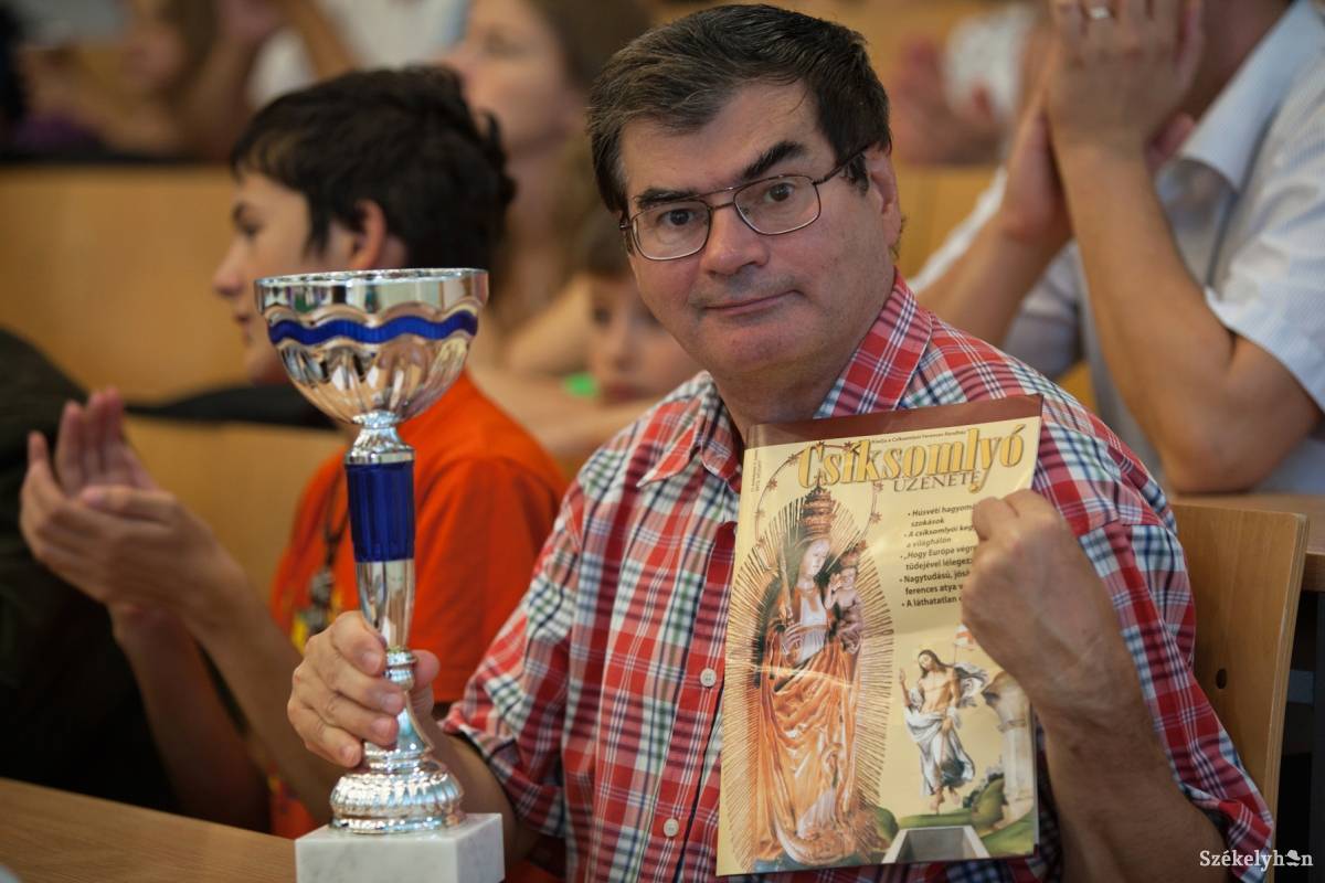 &bullet;  Fotó: Biró Zoltán