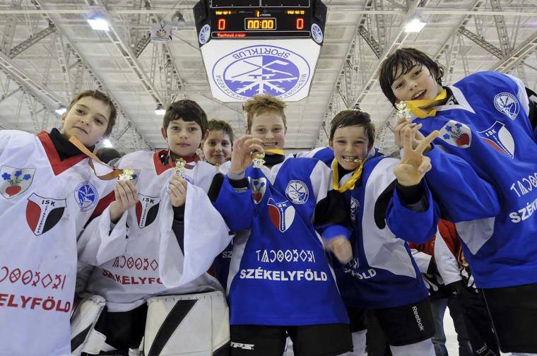 Befejeződött az U12-es hokibajnokság