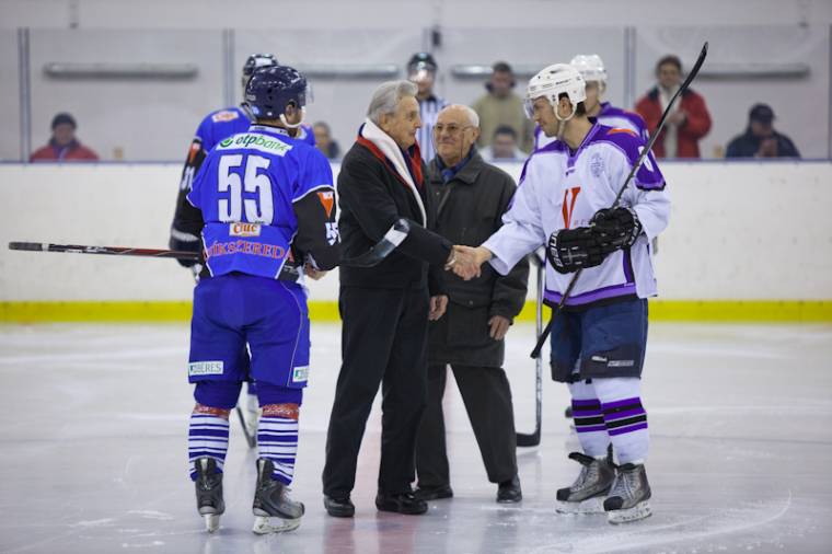 Gálamérkőzés Csíkkarcfalván