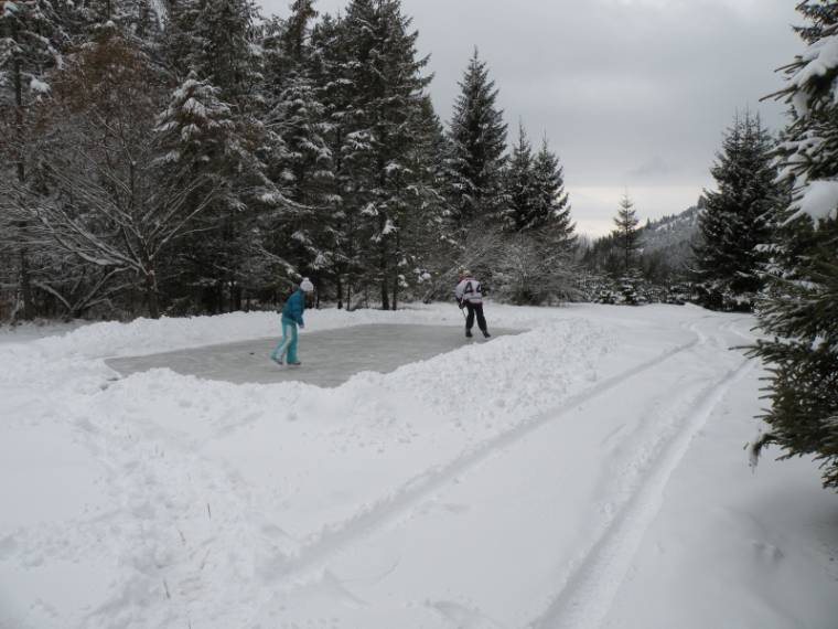 Jégpálya a Szellő lábánál