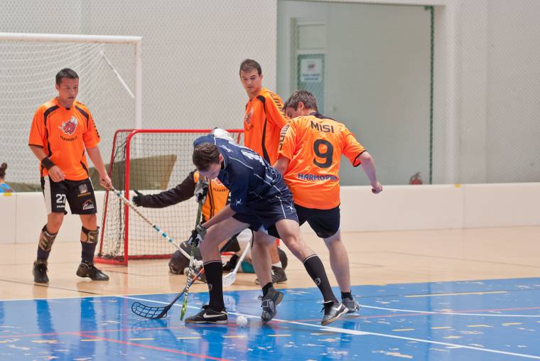 Tornával zárják az első Floorballiskolát