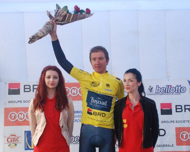 Kvasina sárgában maradt