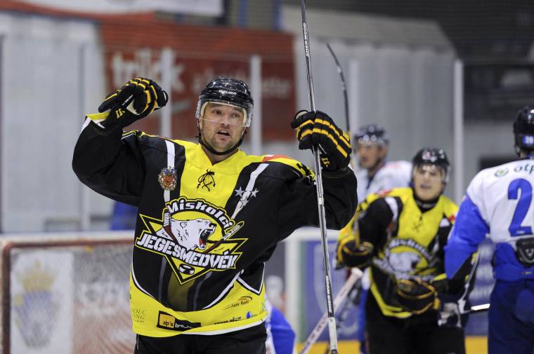 Büntetőkkel nyertek Csíkszeredában a miskolciak