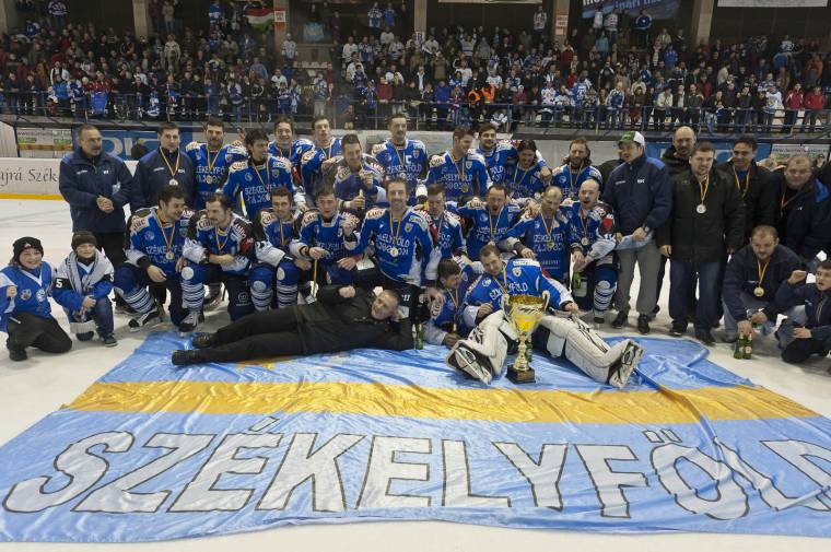 Sorozatban hetedszer bajnok a HSC Csíkszereda