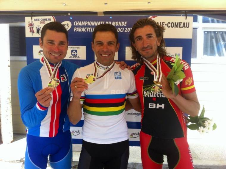 Novák Ede duplázott