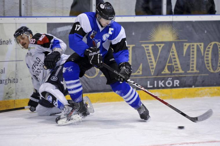 Csapatbemutató és bográcsozás