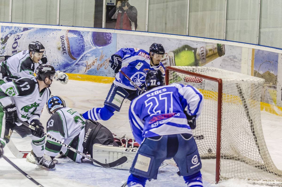 &bullet;  Fotó: Veres Nándor