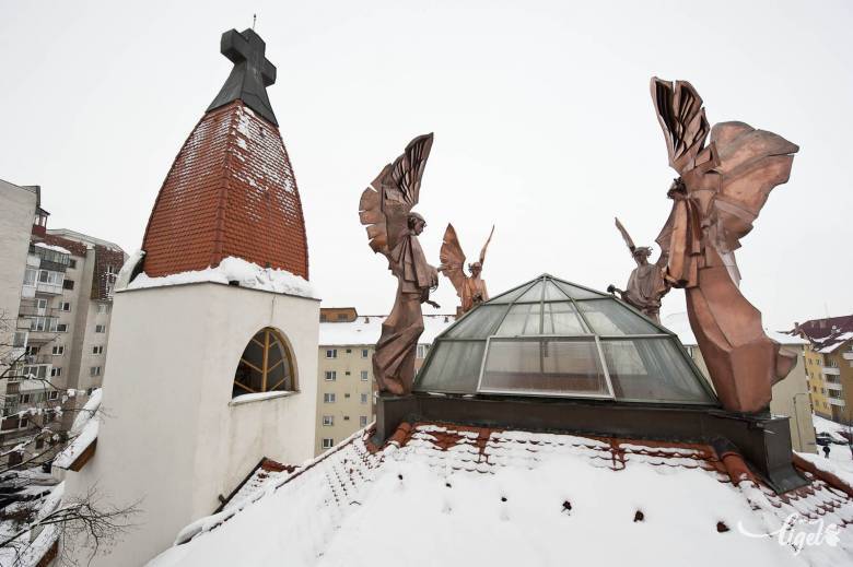 A csíkszeredai Milleniumi templom teteje •  Fotó: Kristó Róbert