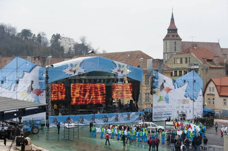 Rövidpályás gyorskorcsolyával indul az ifjúsági olimpia