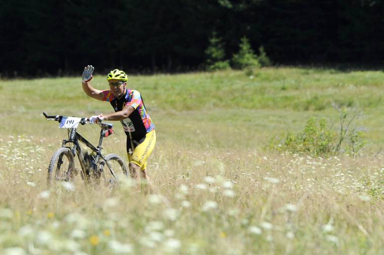 Hegyikerékpáros-verseny Tusnádfürdőn