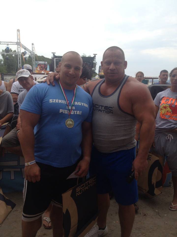 Nagy Hunor megnyerte a siófoki fekvenyomó-versenyt