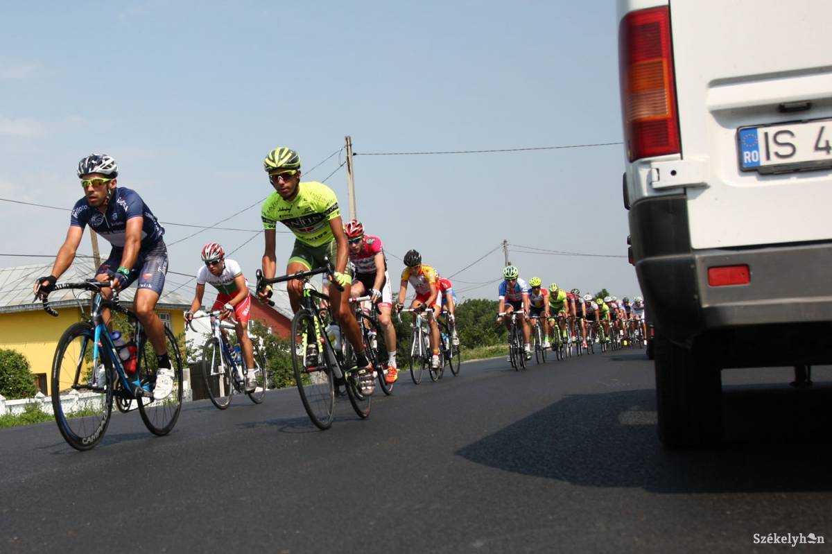 &bullet;  Fotó: Halmágyi Zsolt