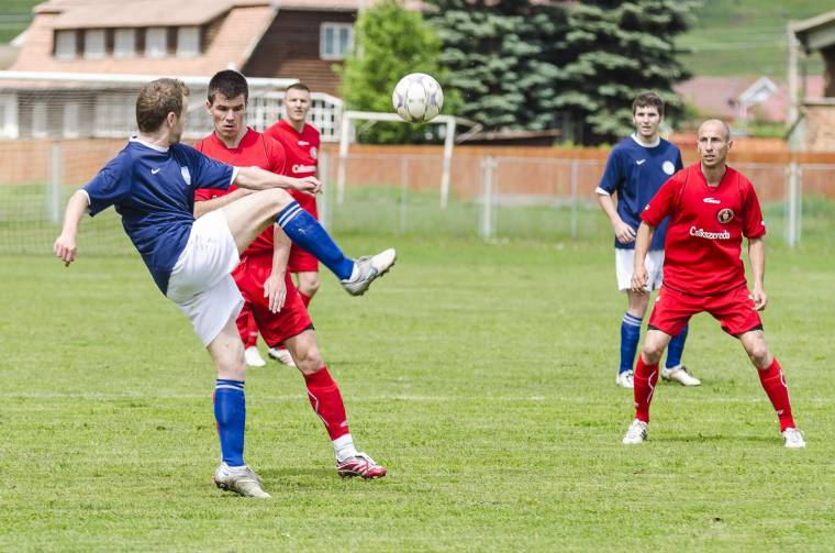 ÉLŐ: Marosludasi Maros–Csíkszeredai FK
