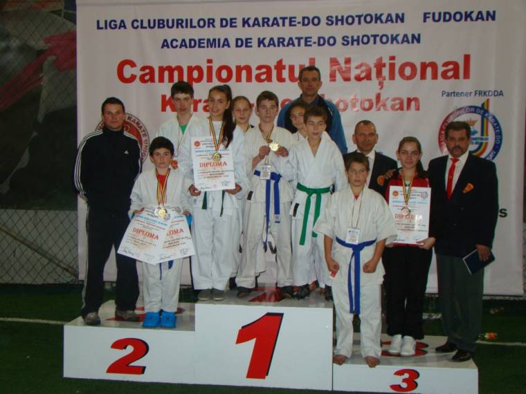 Szépvízi sikerek a karatebajnokságon