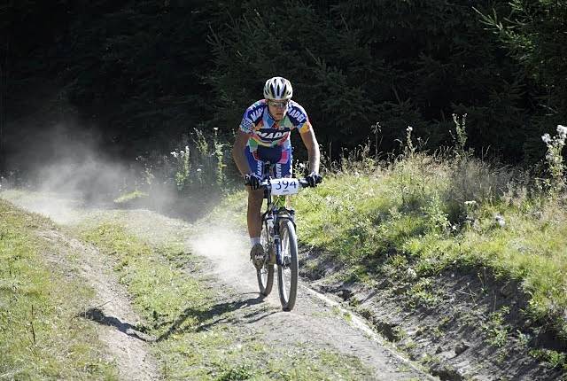 Hegyikerékpárosok Tusnádfürdőn