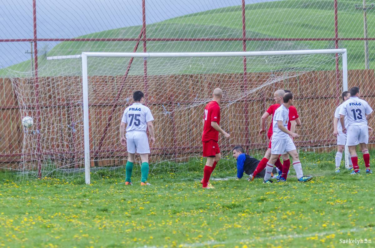 •  Fotó: Veres Nándor