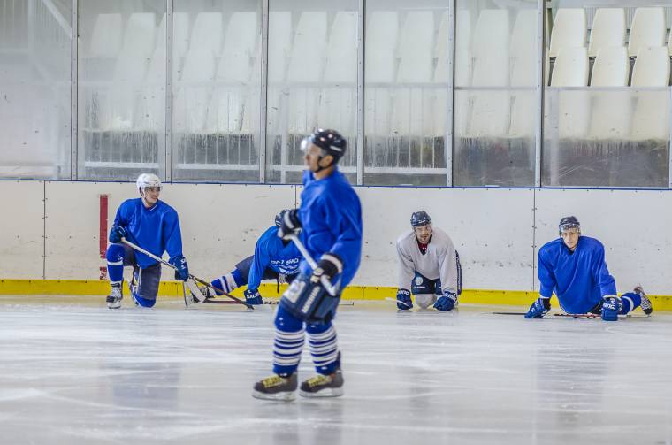 Szlovákiában edzőtáborozik a csíkszeredai hokicsapat
