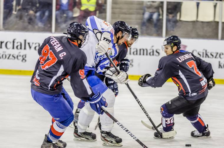 „A létéért küzd a csapat”