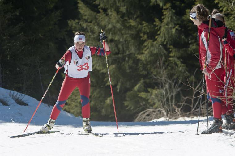 Éremhalmozó ifi biatlonisták
