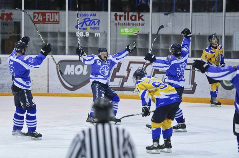 Egyenlített a HSC, csütörtök este Brassóban dől el a hokibajnoki cím