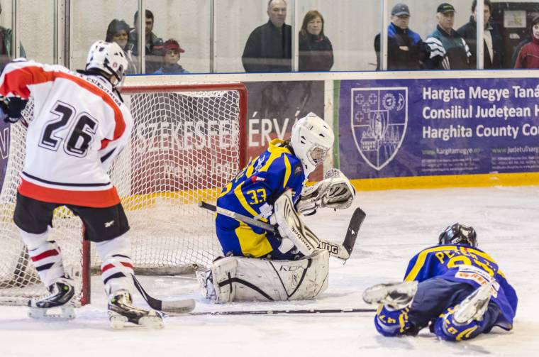 Bajnokságot nyertek az U16-osok