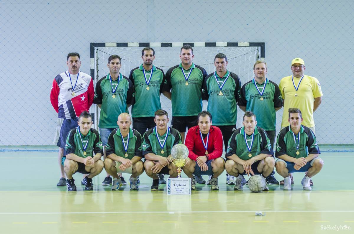 •  Fotó: Veres Nándor