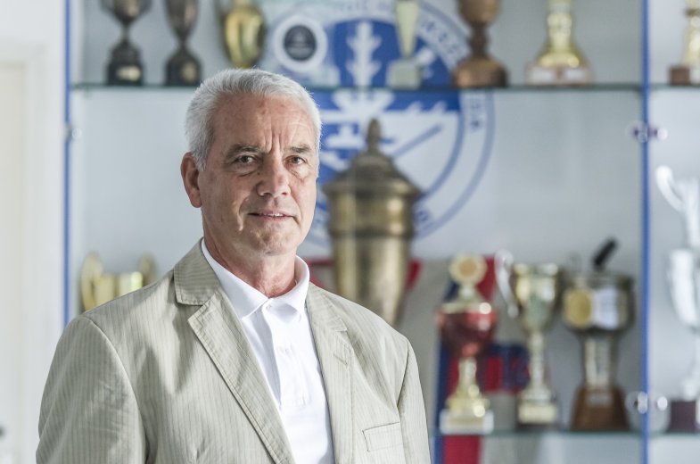 Elhunyt Basa János, a csíkszeredai jégkorong legendás alakja