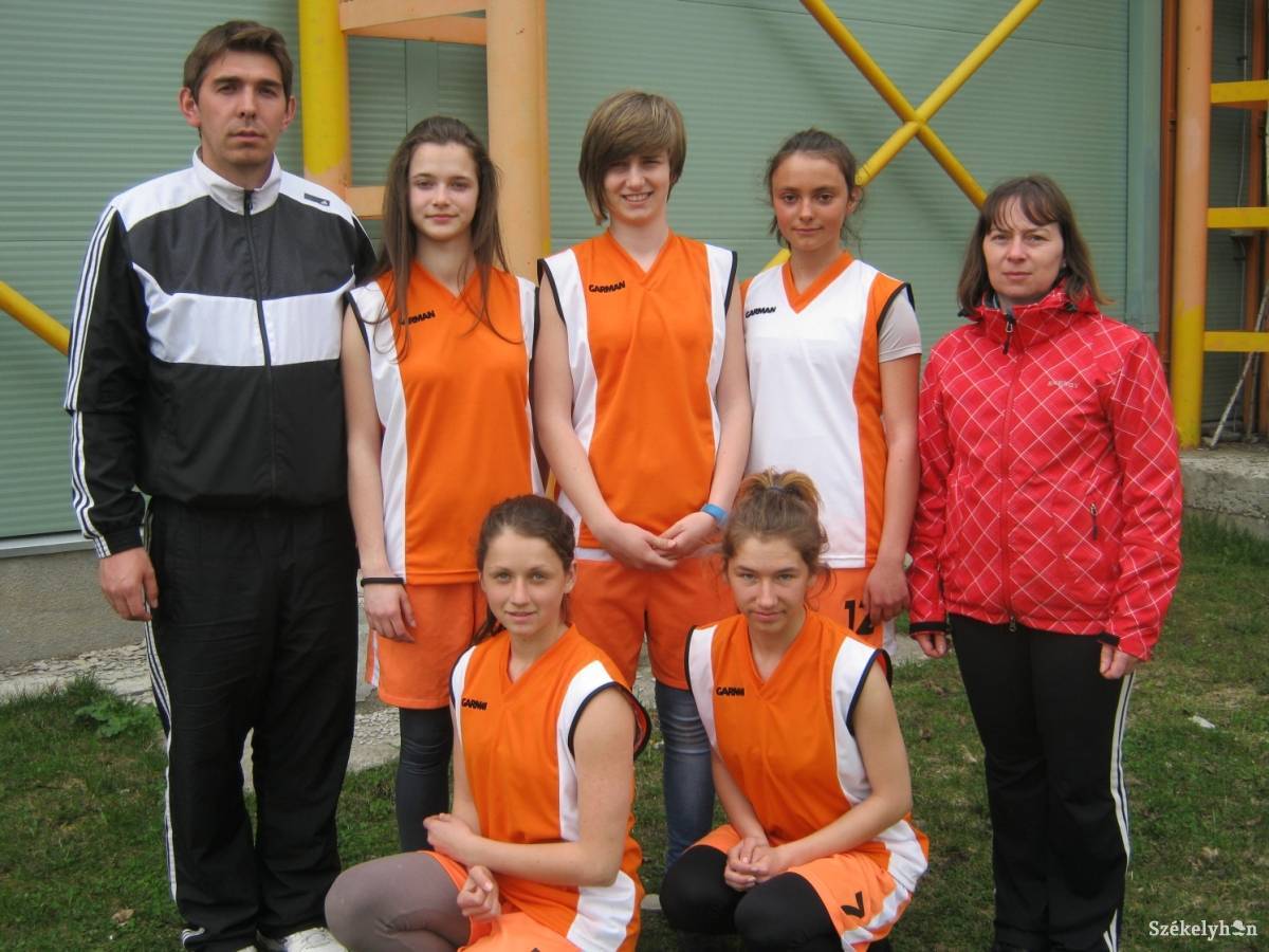 &bullet;  Fotó: Fekete Gyula