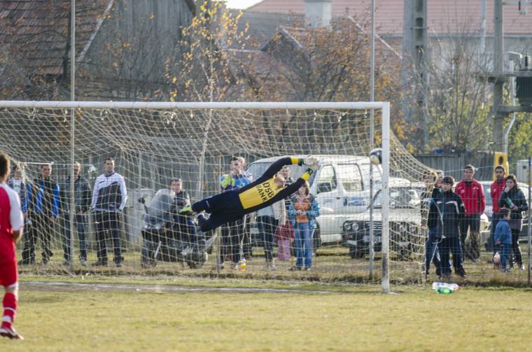 Harminc gól öt mérkőzésen