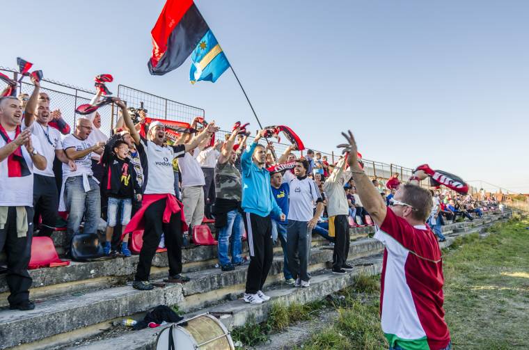 Az FK Csíkszereda szurkolói: Lokálpatrióták