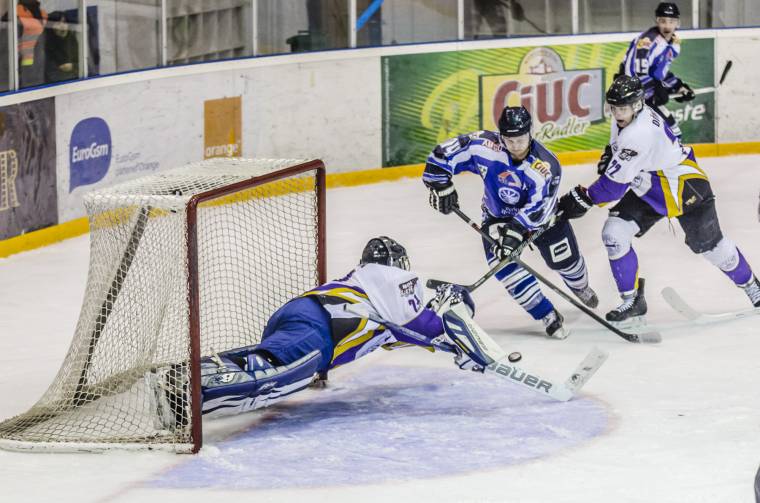 Pontokat hozna idegenből a HSC