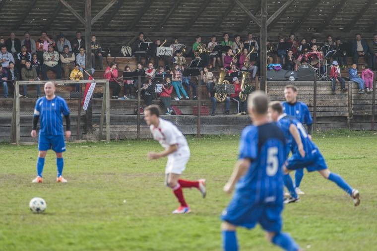 A szentsimoniak hetet lőttek Hévíznek