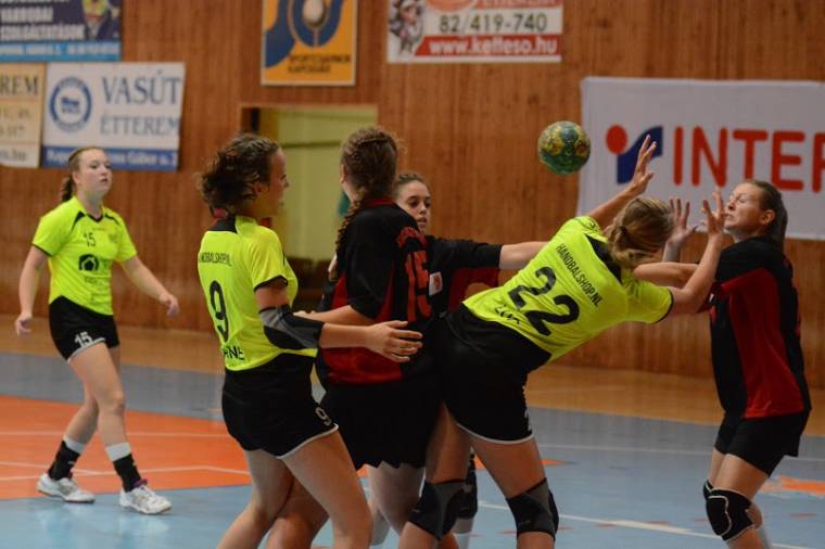 Kaposváron jeleskedtek a székely sportolólányok