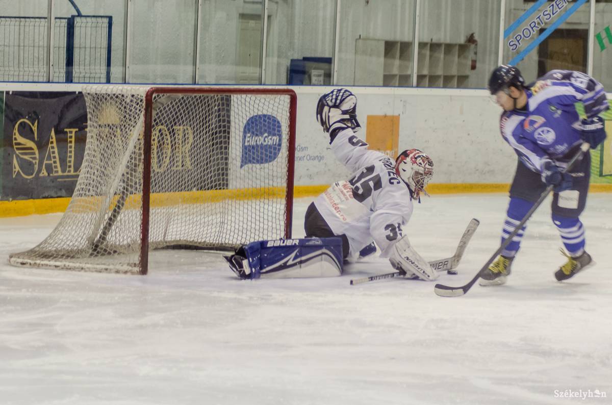 &bullet;  Fotó: Szigeti Vajk István