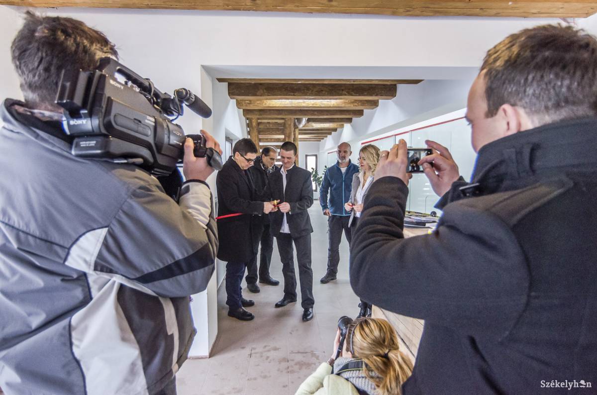 &bullet;  Fotó: Veres Nándor