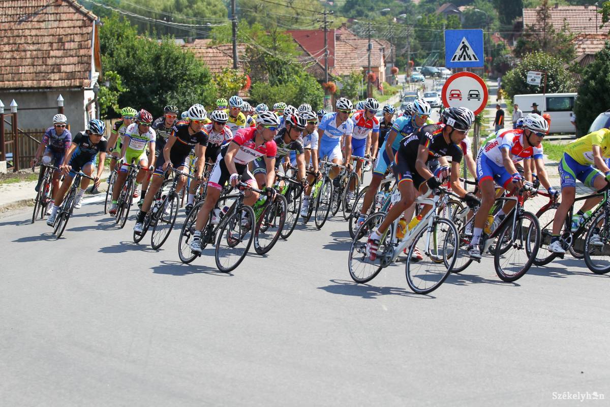 &bullet;  Fotó: Halmágyi Zsolt