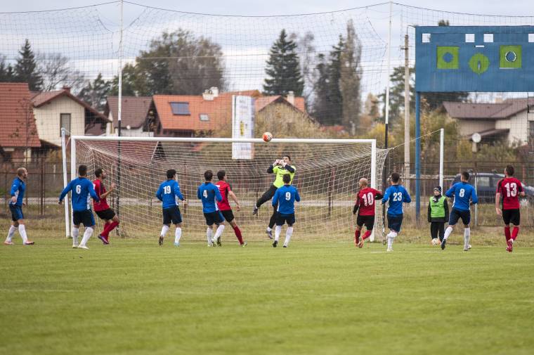 Megtartotta első helyét az FK Csíkszereda