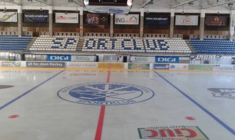 Távozásra szólították fel Hodos Lászlót, a Sportklub vezetőjét