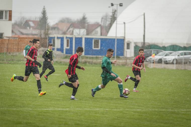 Tehetséges erdélyieket keres a magyarországi X-Faktor