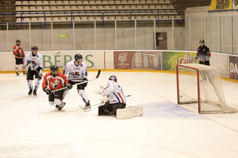 Csíkszereda nyerte az U20-as hokidöntőt