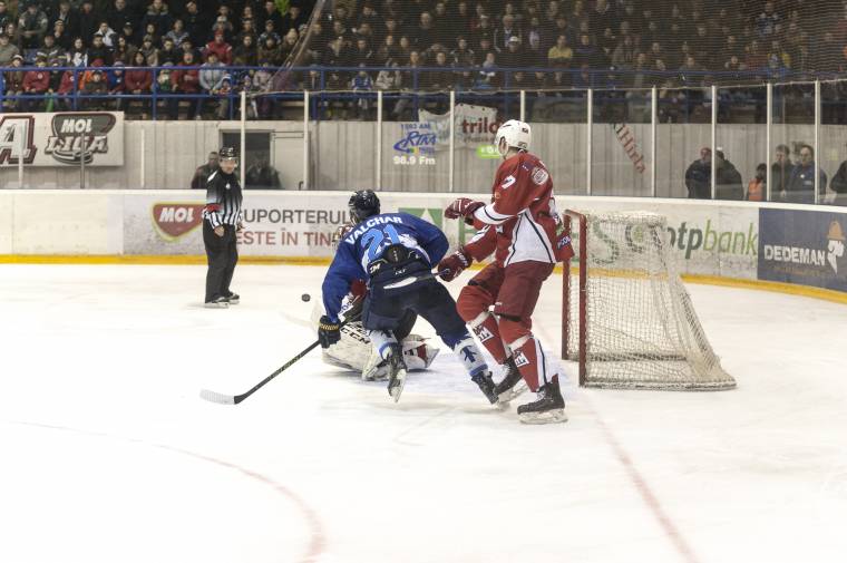 Lesújtott az EP a nőket lealacsonyító képviselőre