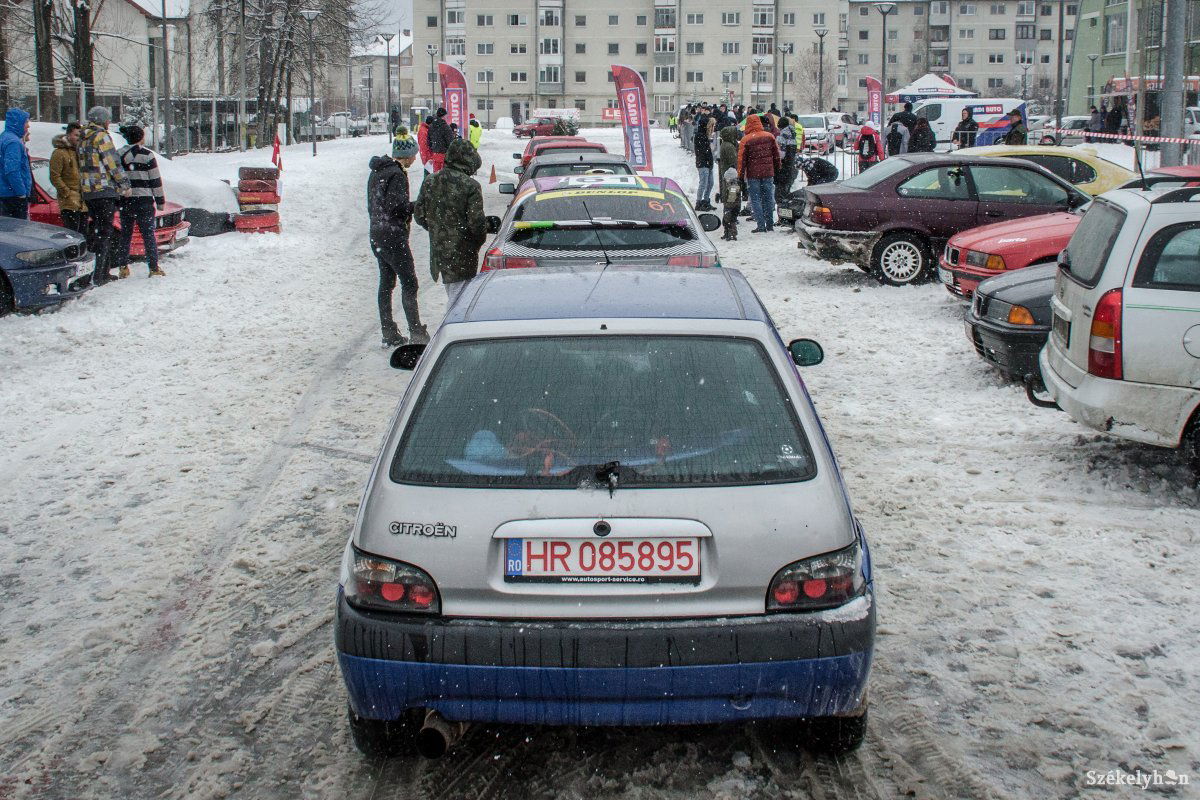 &bullet;  Fotó: Pinti Attila