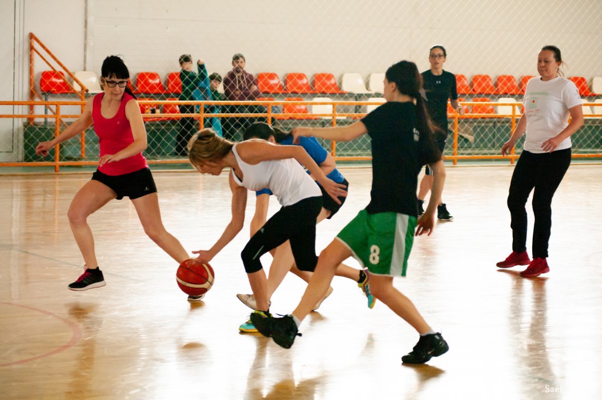 &bullet;  Fotó: Gábos Albin