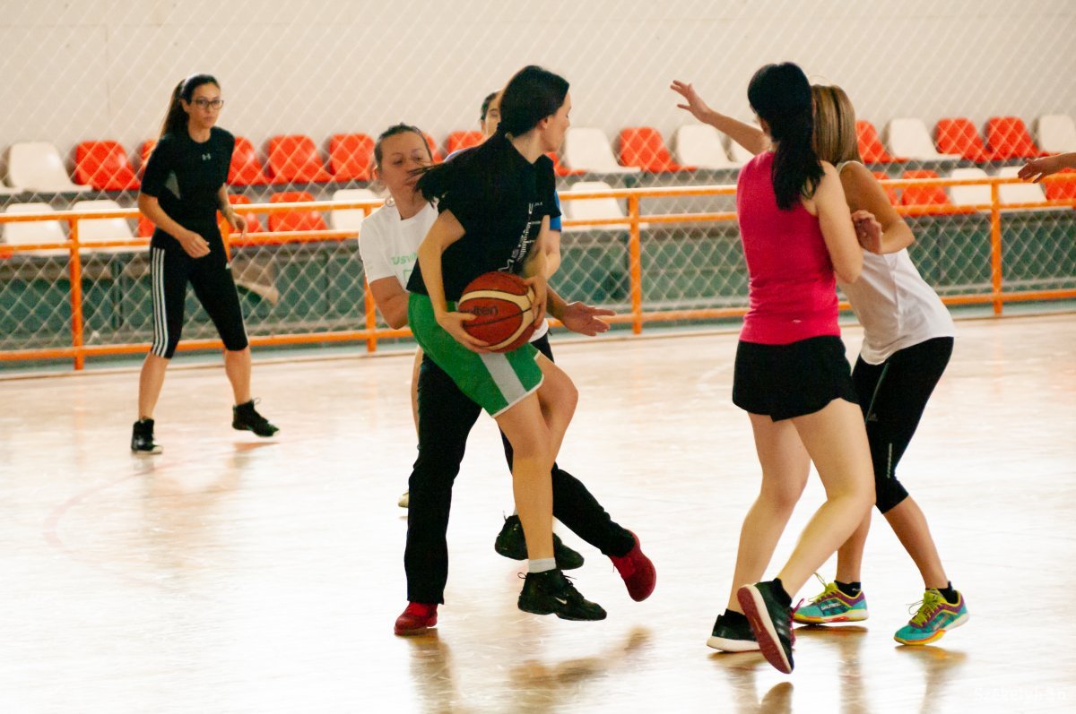 &bullet;  Fotó: Gábos Albin