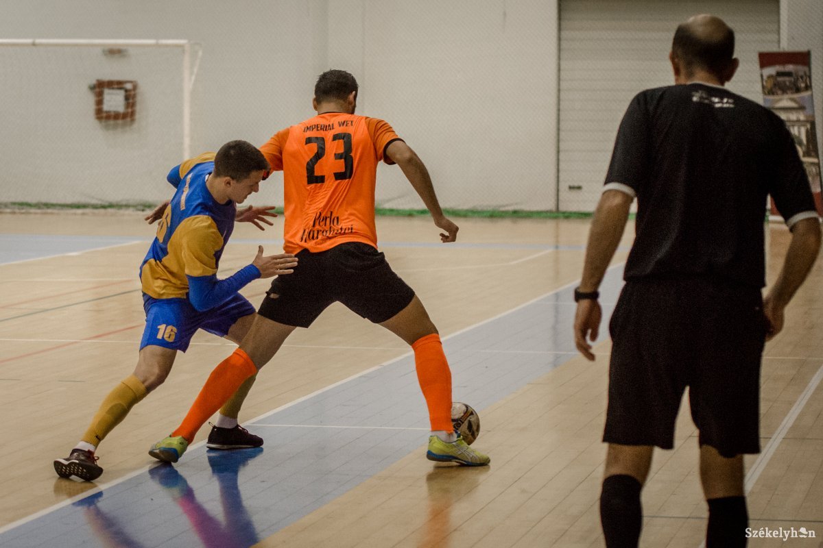 &bullet;  Fotó: Pinti Attila