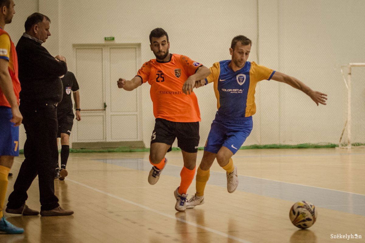 &bullet;  Fotó: Pinti Attila