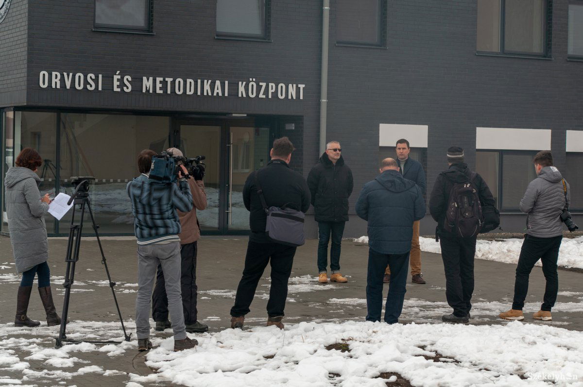 Sajtótájékoztatón számoltak be a megvalósításokról •  Fotó: Gábos Albin