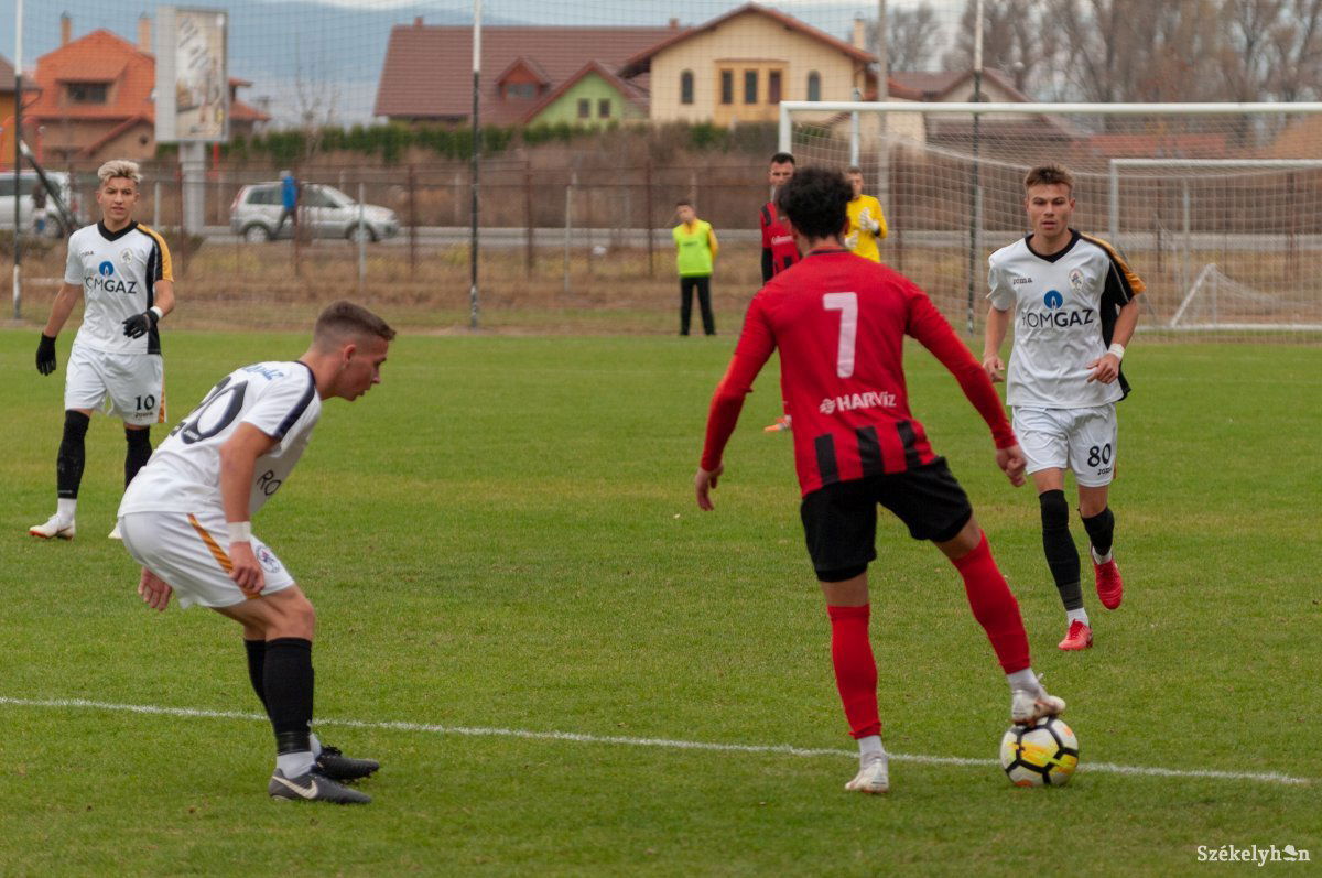 •  Fotó: Gábos Albin