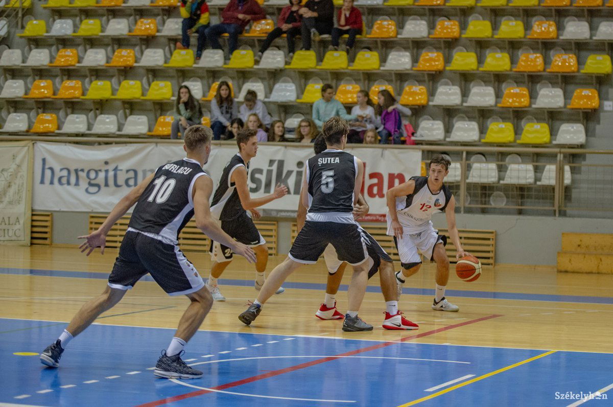 &bullet;  Fotó: Gecse Noémi