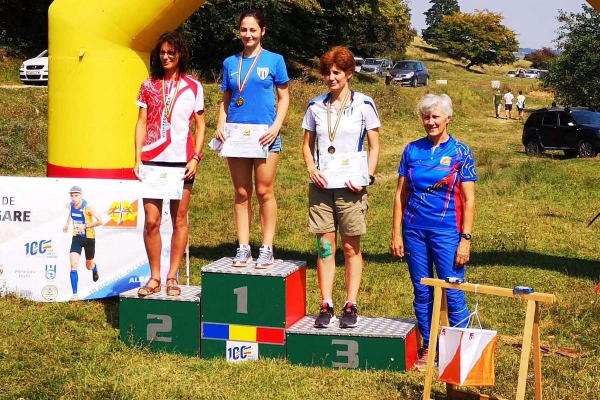 Ráduly Annamária (balról) ezüstérmet szerzett &bullet;  Fotó: VSK Csíkszereda